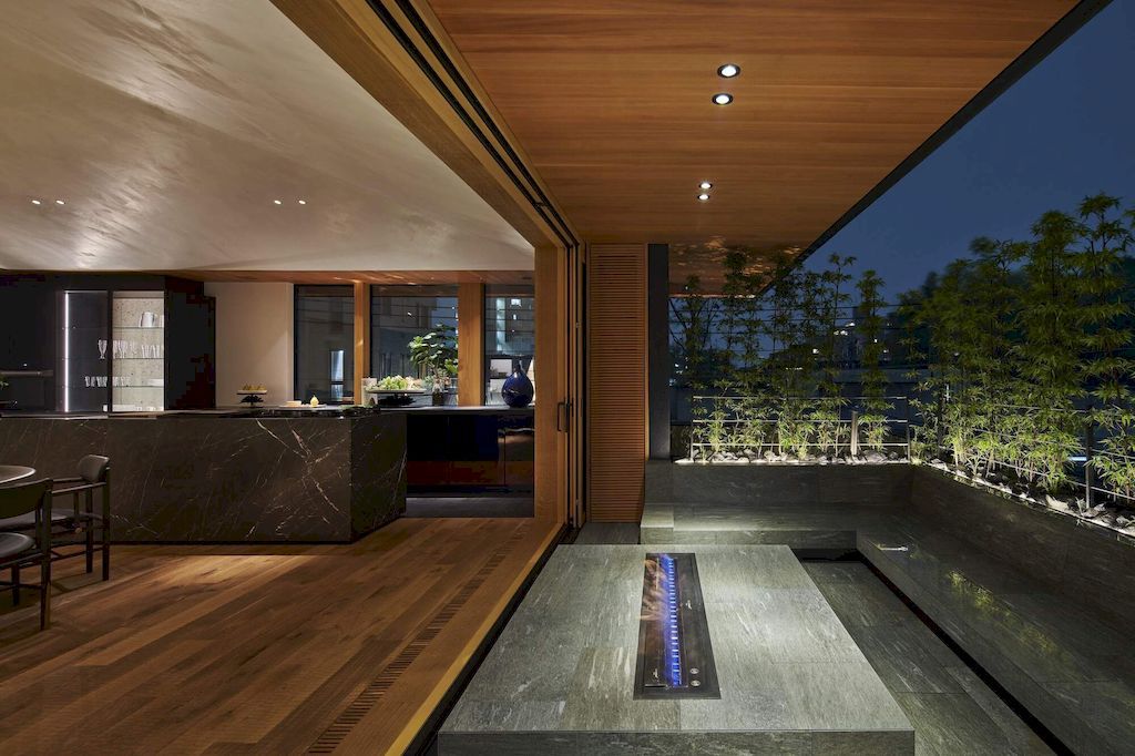 C4L House shows tranquility & exquisite tension by CUBO Design Architect