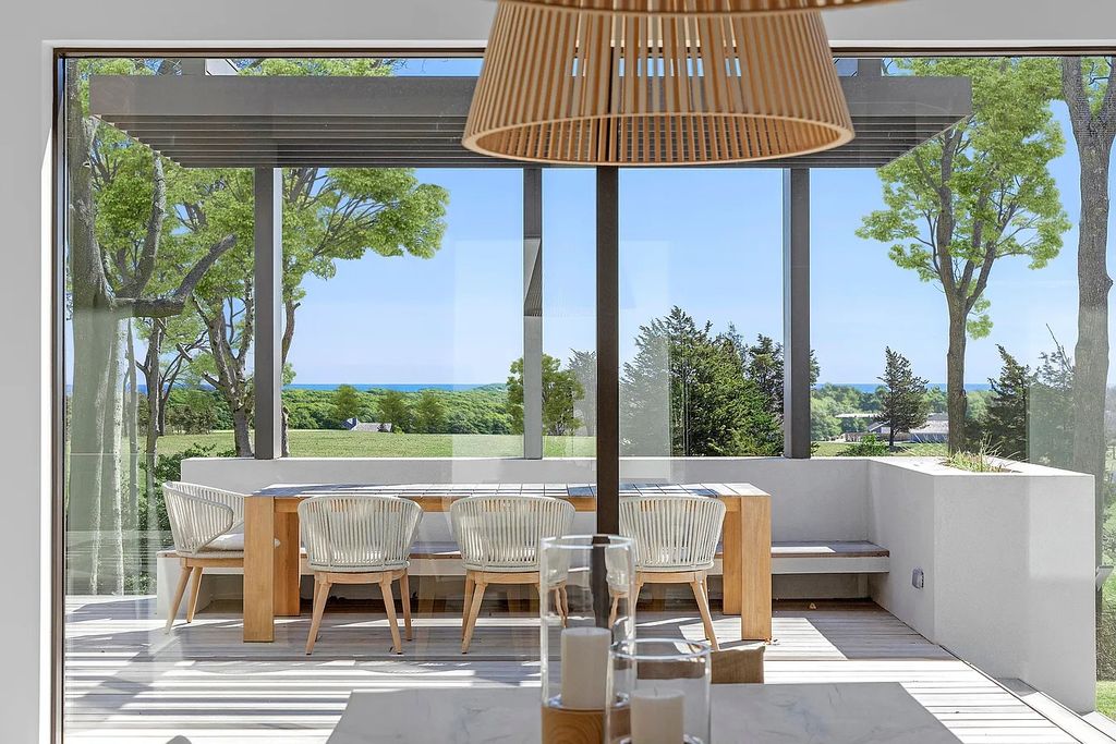 Come and Experience This $11.495M Wonderful House in Amagansett, NY, Where Sophistication and Splendor Meet in Perfect Harmony