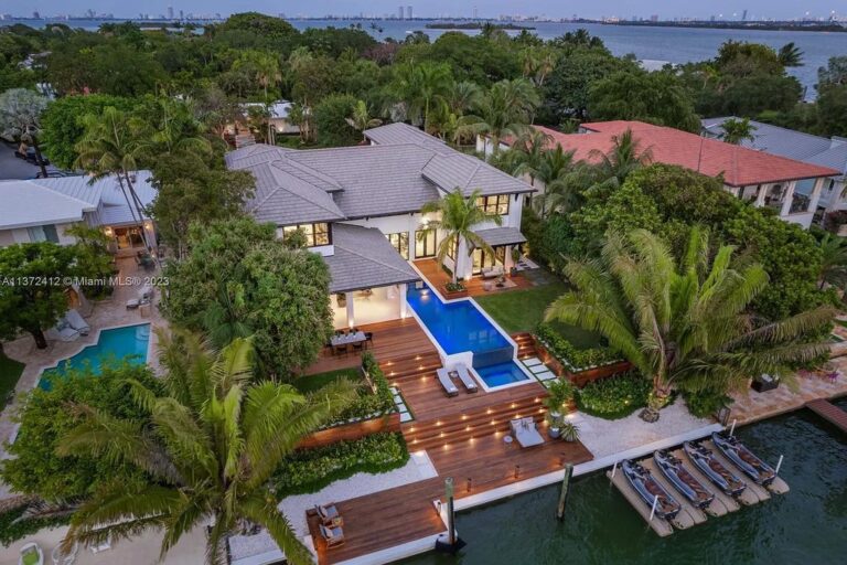 Experience BayPoint’s Exclusive Waterfront Living with Casa Exumas in $32 Million Estate, Miami