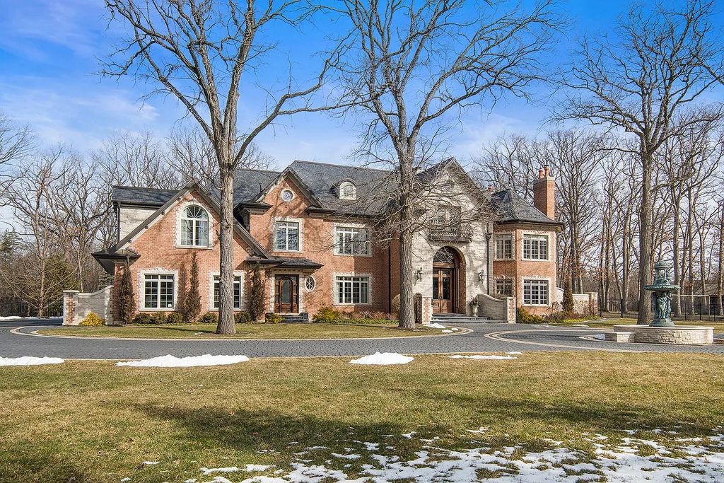 Listing for $3.25M, Impressive Country Estate Defines Luxury at Its Finest in Lake Forest, IL