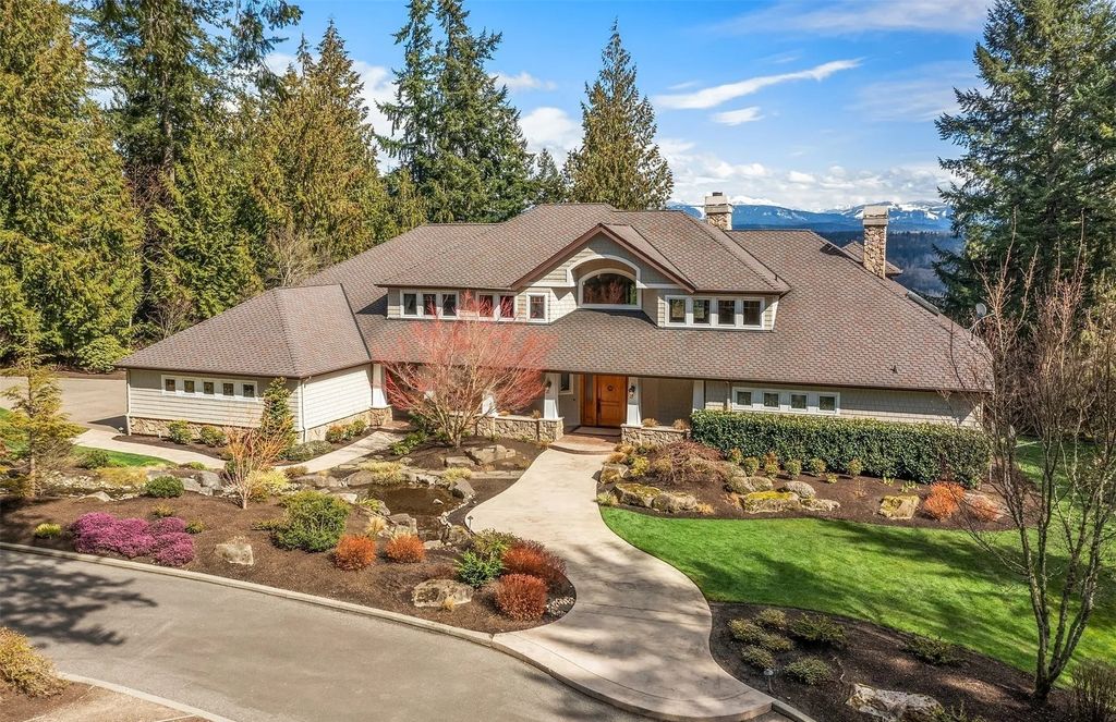 Listing for $3.349M, This Home Expertly Designed to Showcase Breathtaking Valley and Mountain Views in Woodinville, WA