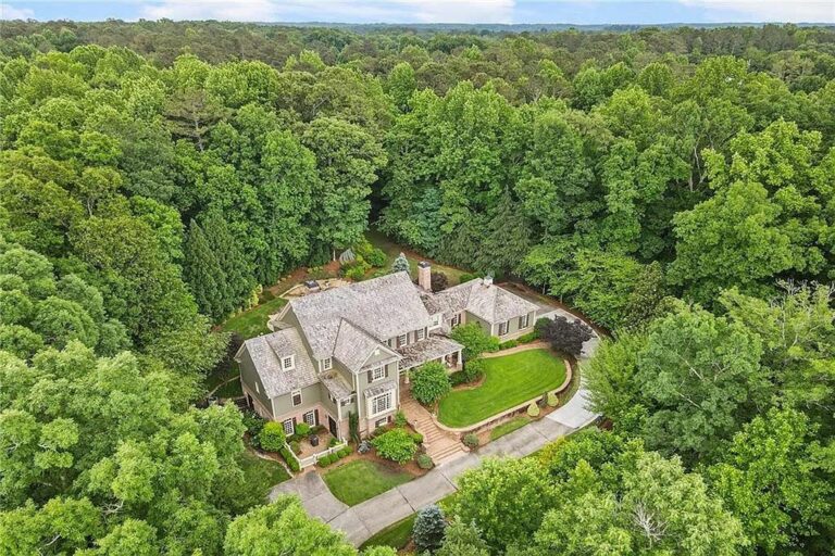 Southern Charm Meets Luxury Living Stunning 2.5M Milton, GA Home with