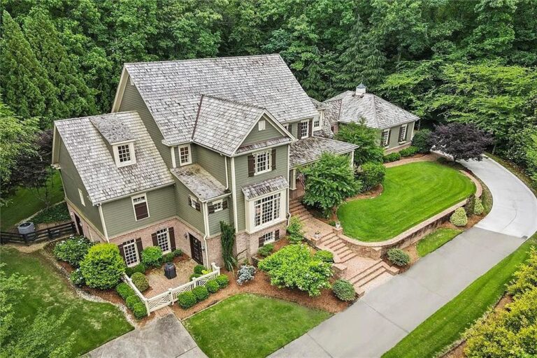 Southern Charm Meets Luxury Living Stunning 2.5M Milton, GA Home with