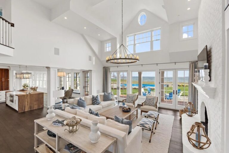 Stunning Waterfront Retreat in Stevensville, Maryland Boasts Awe