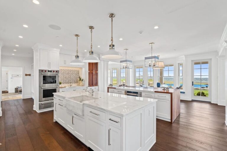 Stunning Waterfront Retreat in Stevensville, Maryland Boasts Awe