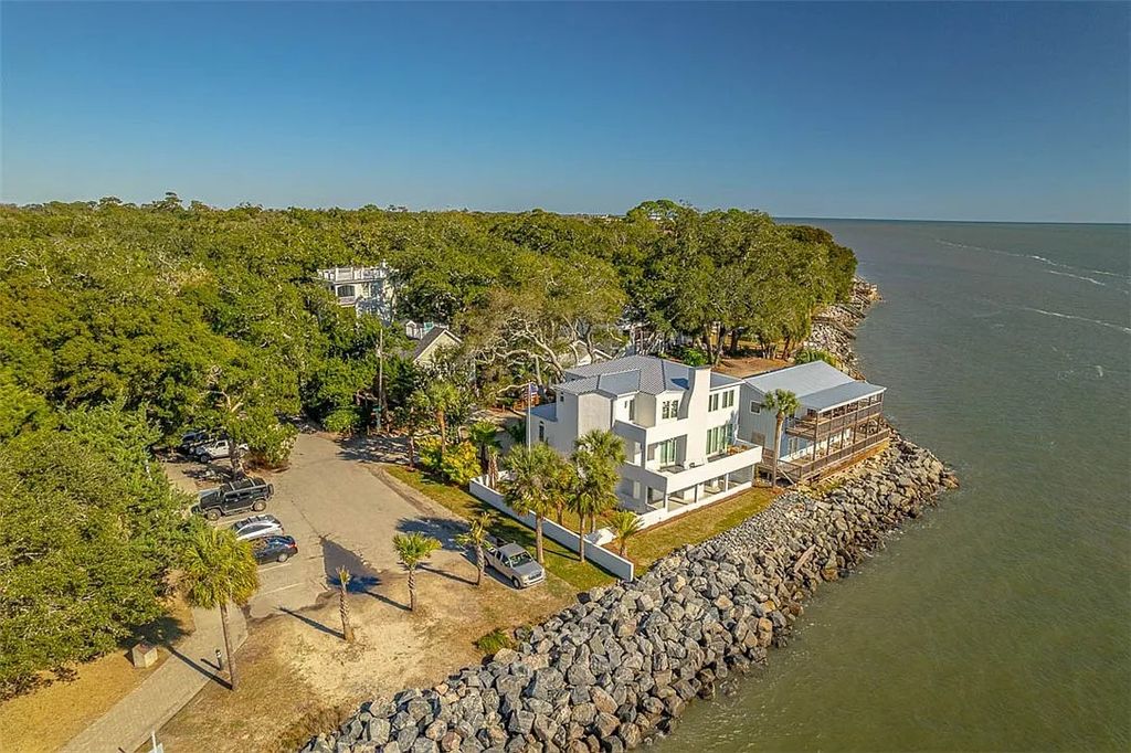Unrivaled Oceanfront Living in Saint Simons Island, GA: Exquisite Multi-Level Home Priced at $3.2M