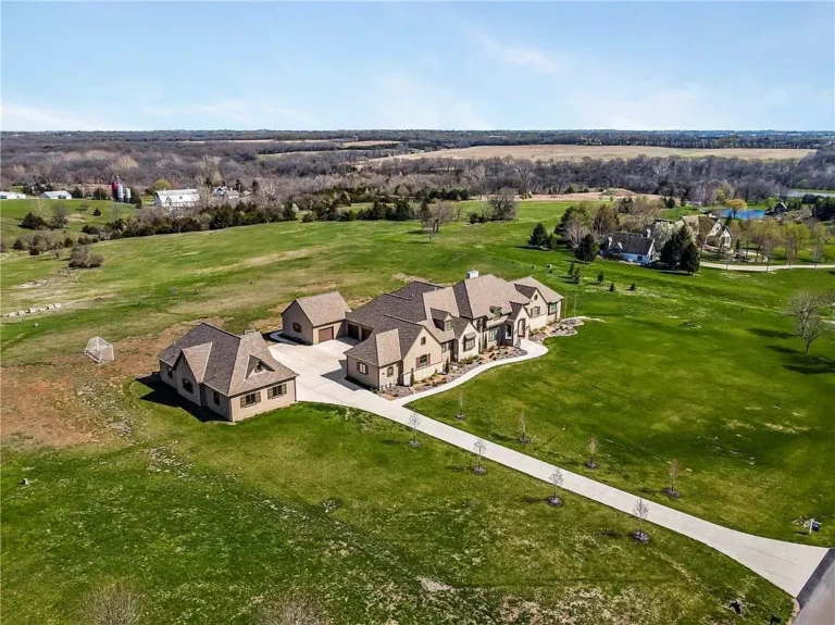 A Beautiful Estate Property on almost 8 Acres in Wolf Valley, Kansas with 12 garage spaces for Sale at $3,275,000