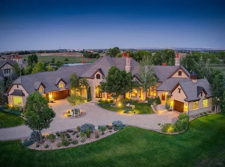 Luxurious Colorado Estate with Unparalleled Craftsmanship and Breathtaking Views Asking for $7,802,000