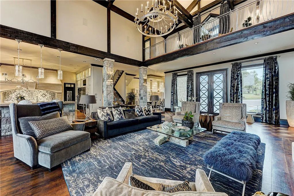 400 Deep Fork Circle Home in Arcadia, Oklahoma. This stunning property located just outside Oklahoma City is a masterpiece of transitional design. Every inch of the home was thoughtfully designed and equipped with smart home technology, inspired by a famous Aspen property.