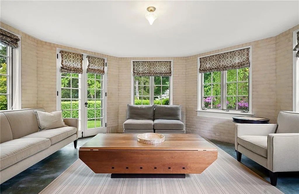 Blend of Georgian Architecture and Modern Flair in West Hartford Home for Sale, Priced at $2 Million