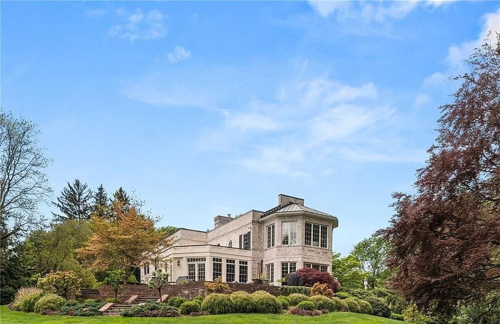 Blend of Georgian Architecture and Modern Flair in West Hartford Home for Sale, Priced at $2 Million