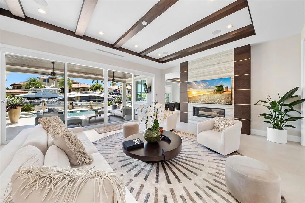 Experience the pinnacle of luxury living at 52 Royal Palm Drive, Fort Lauderdale, Florida. This 2020-built estate boasts 5 beds, 7 baths, 6,682 sqft of living space, and a 0.28-acre lot. Designed by Michael Grey, it offers unmatched elegance and thoughtfully designed spaces.