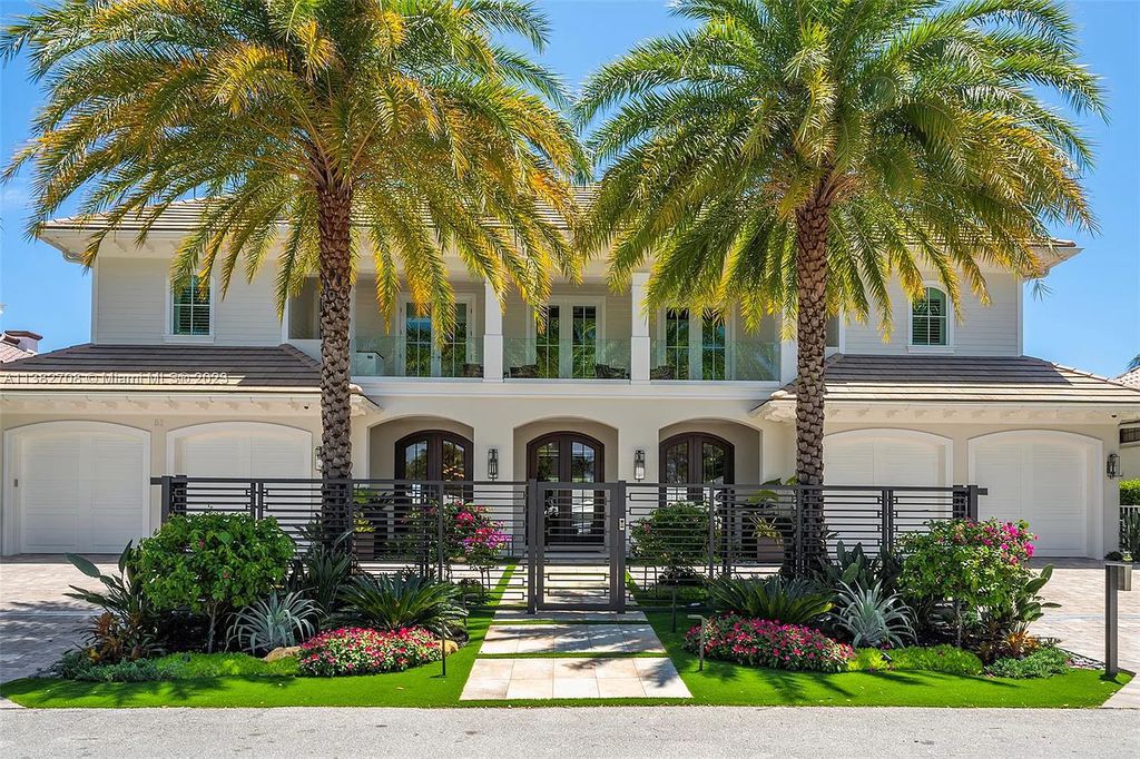 Experience the pinnacle of luxury living at 52 Royal Palm Drive, Fort Lauderdale, Florida. This 2020-built estate boasts 5 beds, 7 baths, 6,682 sqft of living space, and a 0.28-acre lot. Designed by Michael Grey, it offers unmatched elegance and thoughtfully designed spaces.