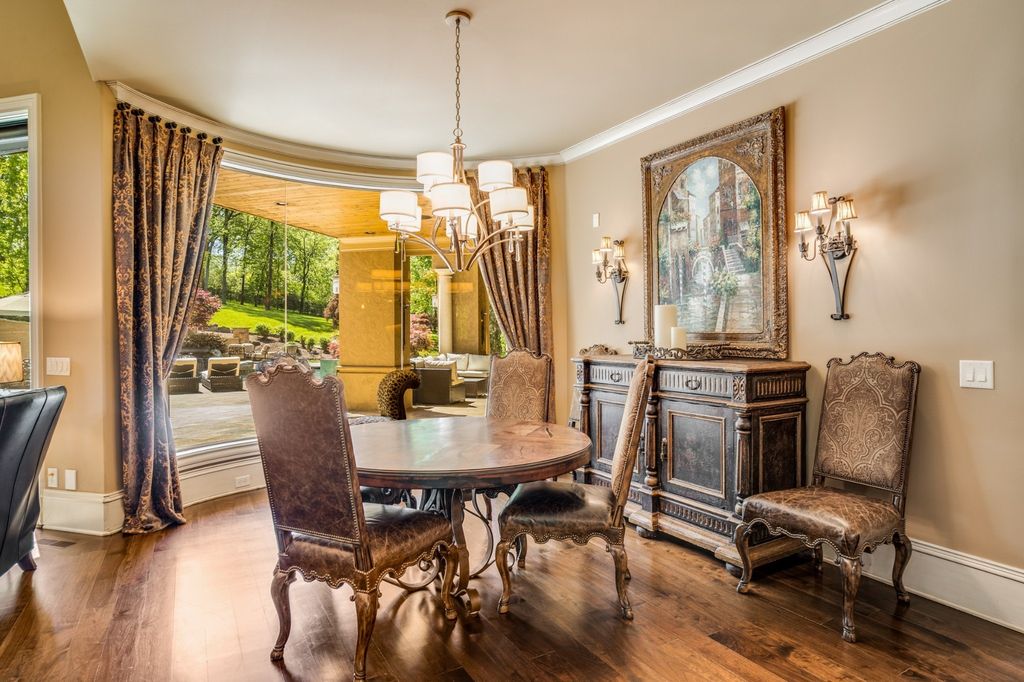 Elegant and Private Gated Property in Nashville, TN Priced at $9.5M for Discerning Buyers