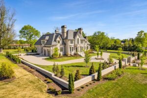 Exceptional Gated Compound in Brentwood TN Tranquil Privacy Stunning Design and State of the Art Technology for Chic Entertaining Asking 6 1