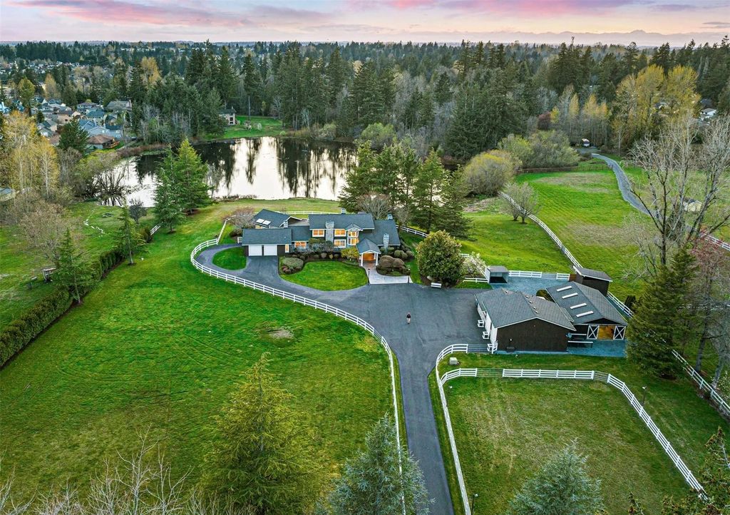 Exquisite Lakefront Equestrian Property in Kent, WA - Ultimate Luxury Living at $2.65M