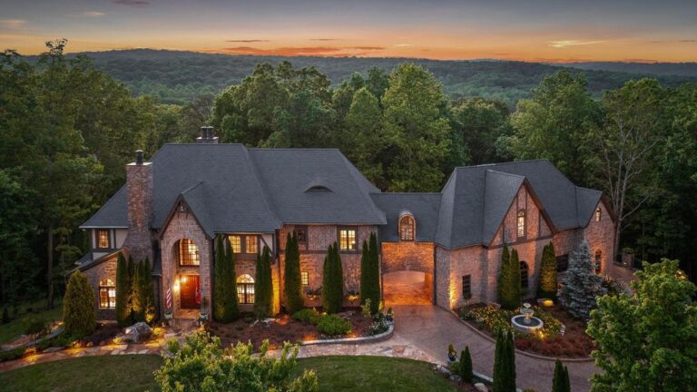 Impeccable English Tudor-style Residence with Serene Outdoor Retreats in Signal Mountain, TN – Listed at $3.75M