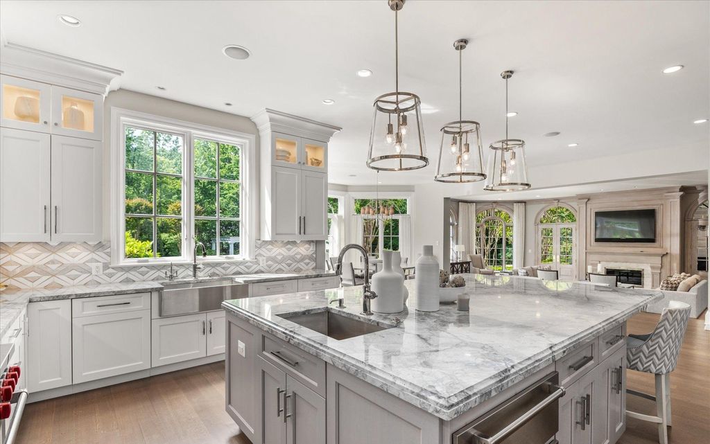 Magnificent Potomac, MD Estate: Unparalleled Luxury Residence Custom-Built to Perfection at $6.895M