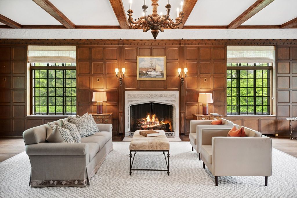 Meticulously Redesigned English Manor Estate in Winnetka, IL: Listed at $5.499 Million