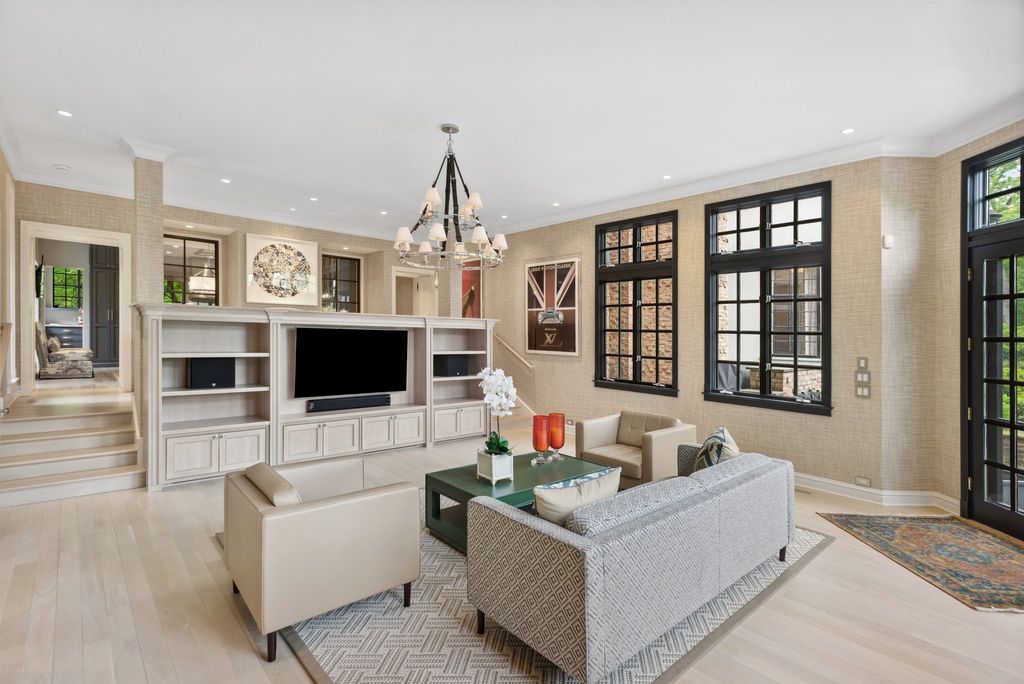 Meticulously Redesigned English Manor Estate in Winnetka, IL: Listed at $5.499 Million