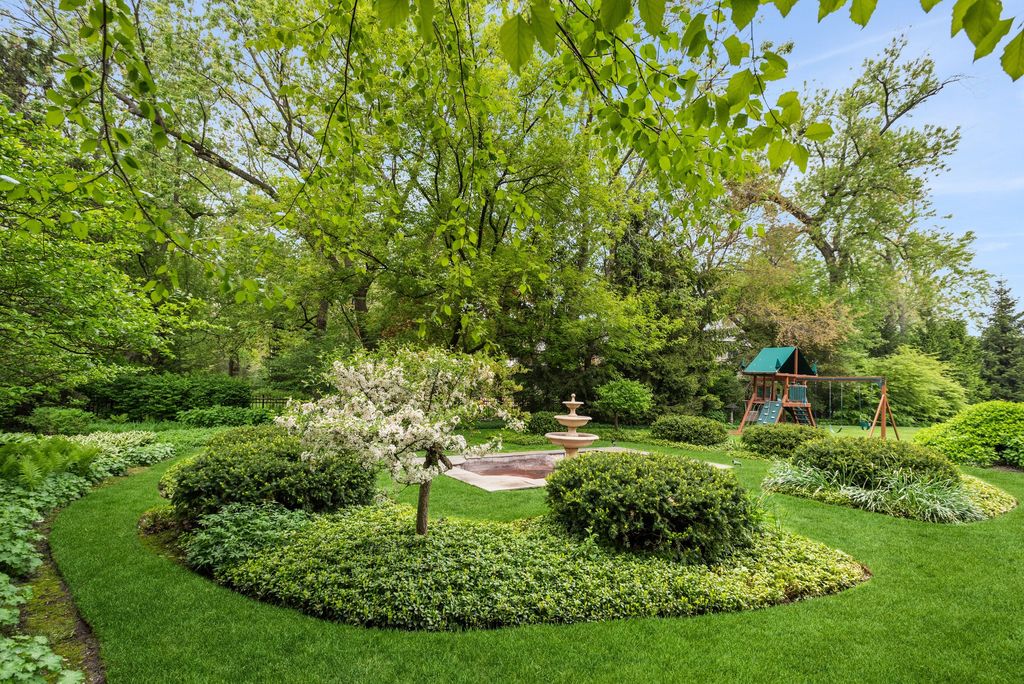 Meticulously Redesigned English Manor Estate in Winnetka, IL: Listed at $5.499 Million