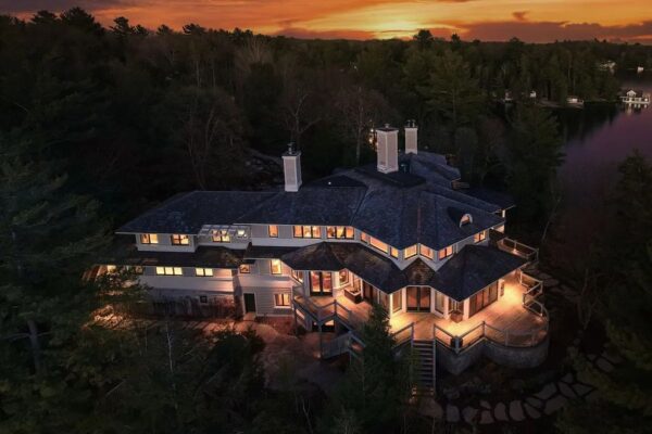 Private and Architecturally Stunning Muskoka Compound – Perfect for Discerning Families Listing at C$11.995M