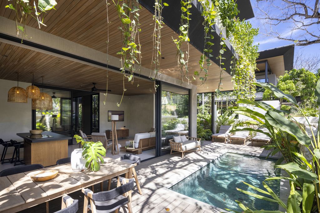 Quin Surf Residence, Gracefully Intertwine with Nature by Studio Saxe