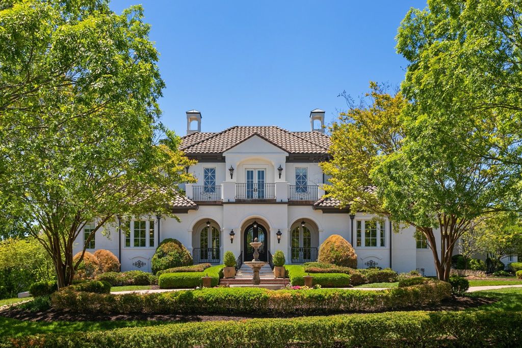 Spectacular Custom-Built Modern Mediterranean Residence on Picturesque Acre Lot in Brentwood, TN - Listed at $4.295M