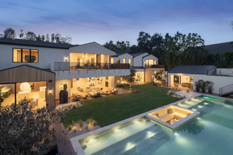 Iconic Architectural Masterpiece with Scandinavian Inspiration in Encino, California