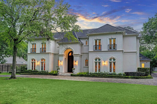 Indulge in Timeless Splendor: Captivating French-Style Home in Houston, Texas with Breathtaking Ambiance and Unveiling at $4,999,000