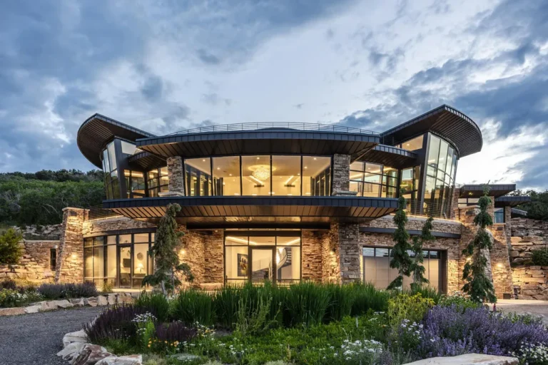 Quarry Mountain Retreat: A Sanctuary of Contemporary Design and Natural Splendor in Park City, Utah Asking for $18,500,000