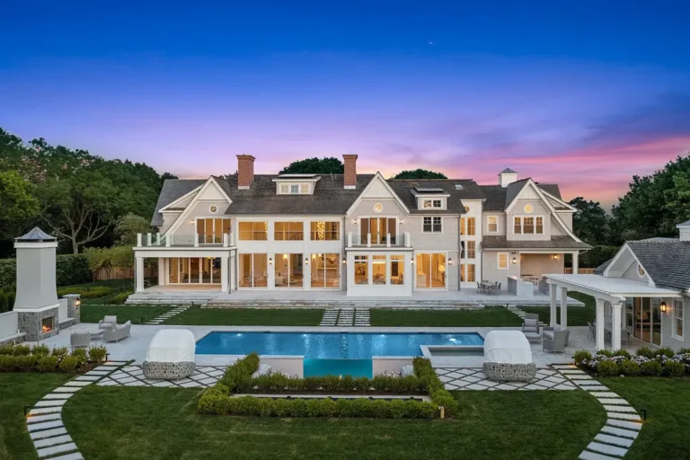 Exquisite Southampton Estate: A Masterpiece of Hamptons Elegance and Modern Luxury