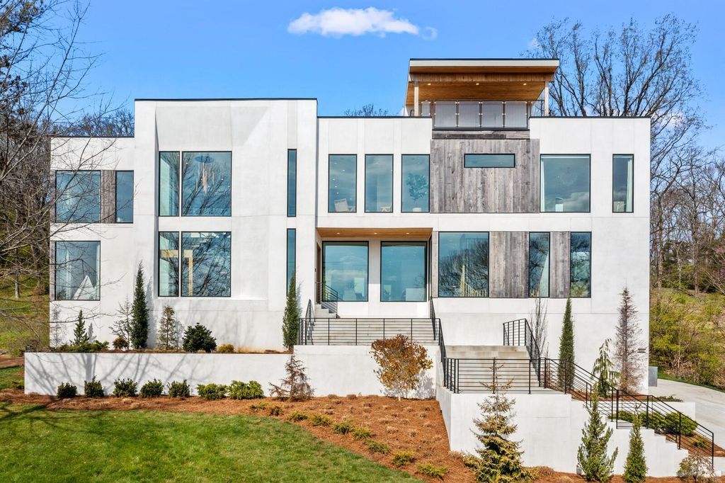 Captivating Modern Hillside Residence with Panoramic Views and Cutting-Edge Automation in Nashville, TN Listed at $6 Million