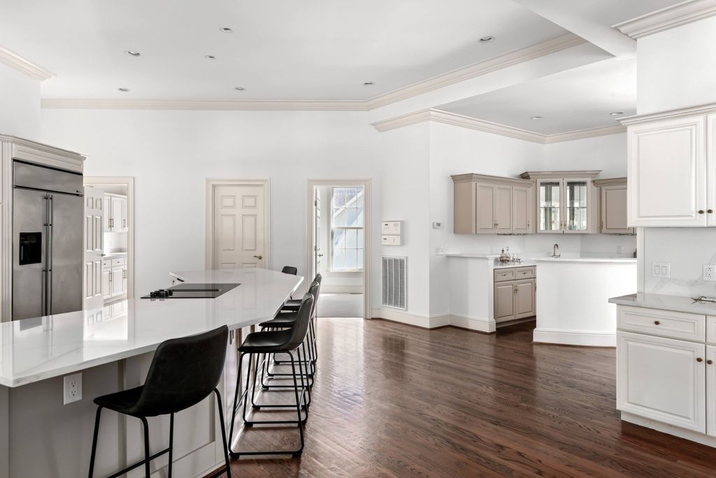 Elegant and Sophisticated Home in Nashville, TN Asking $3.249M