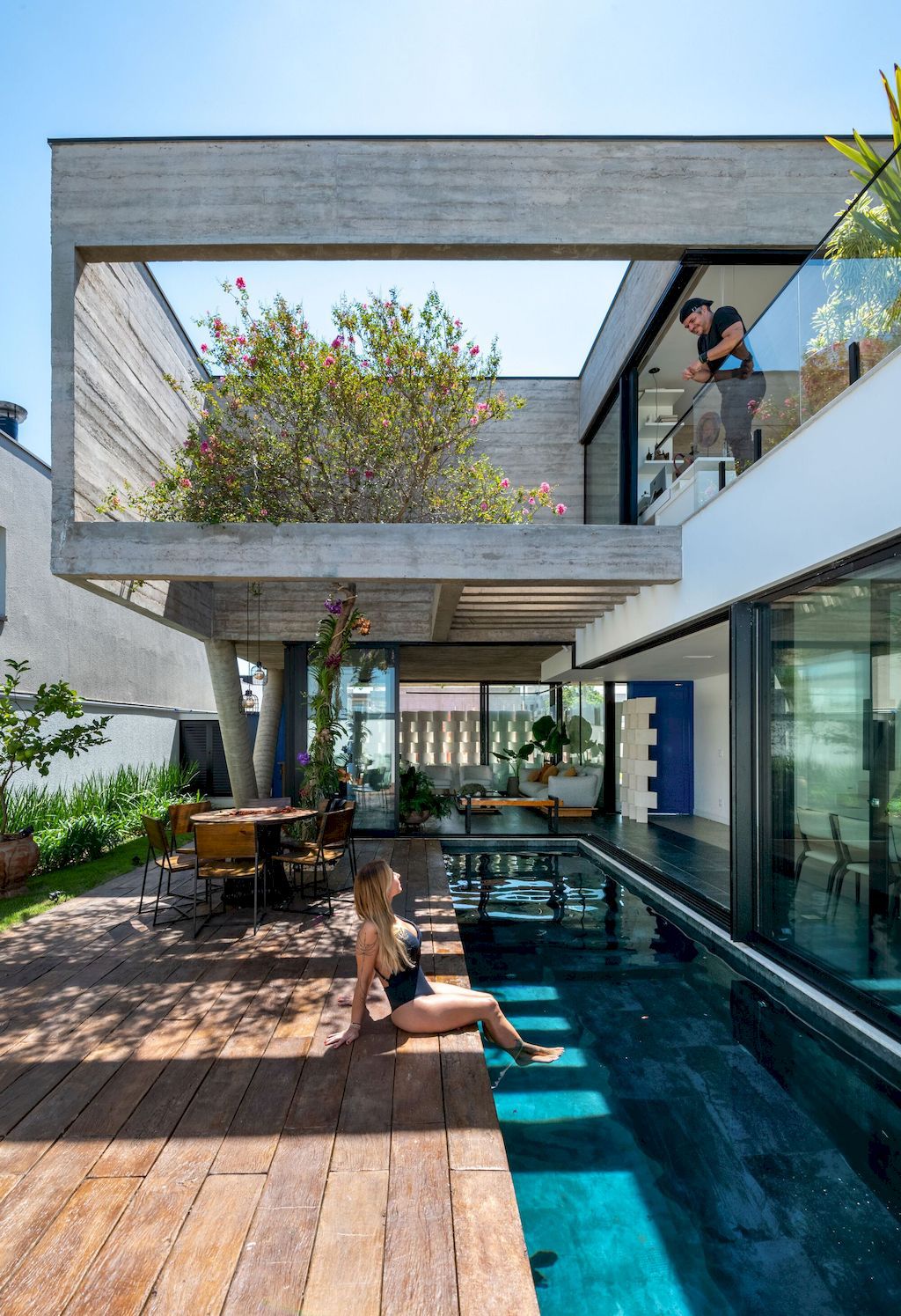 House RZR, Seamless Social Spaces Integration by GRBX ARQUITETOS