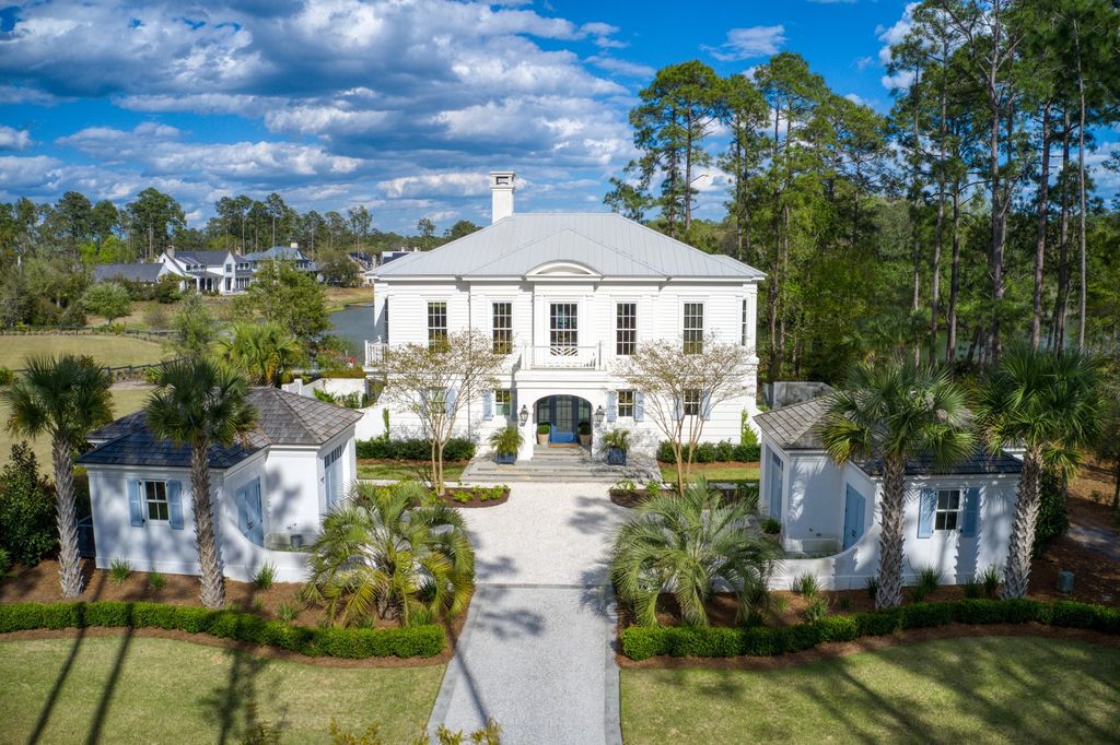 Iconic Lakeside Residence in Palmetto Bluff, SC: Timeless Elegance and Breathtaking Views for $3.595M
