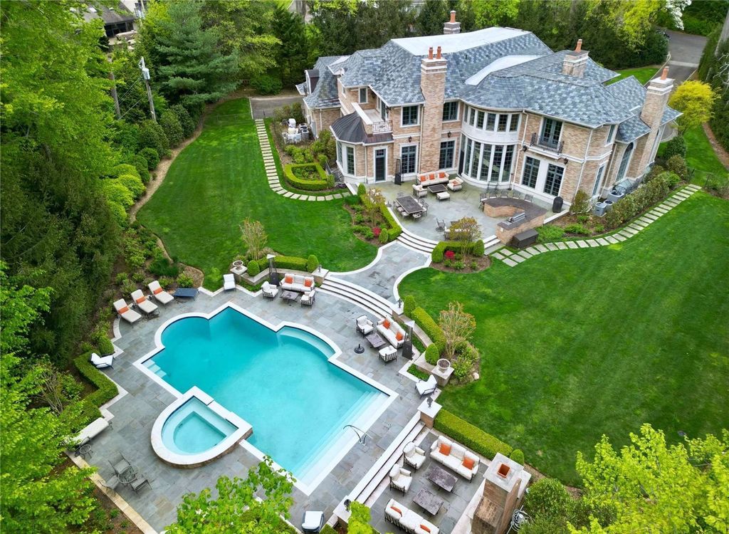 Majestic Colonial Estate Perfect for Elegant Entertainment in Great Neck, NY Listed at $6.988 Million