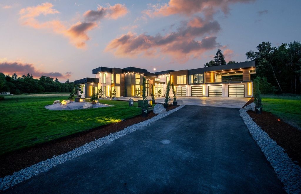 Modern Home with Convenience, Entertainment, and Smart-Ready Features in Brush Prairie, WA  Listed at $3.45M