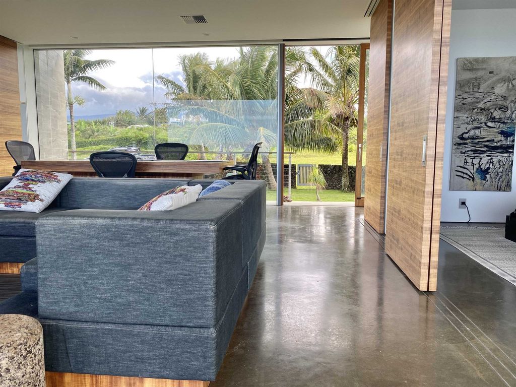 Oceanfront Cottage: Award-Winning Green Home in Haiku, HI Embrace Simplicity and Luxury for $7.5M