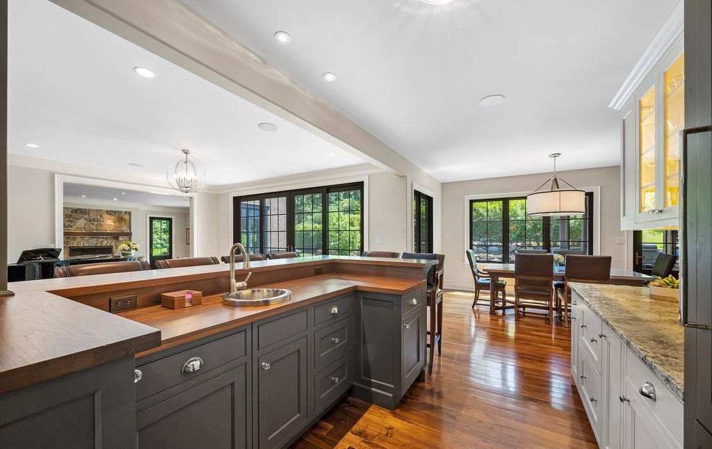Unmatched Luxury and Distinctive Features Await in this $5.695M Malvern, PA Residence