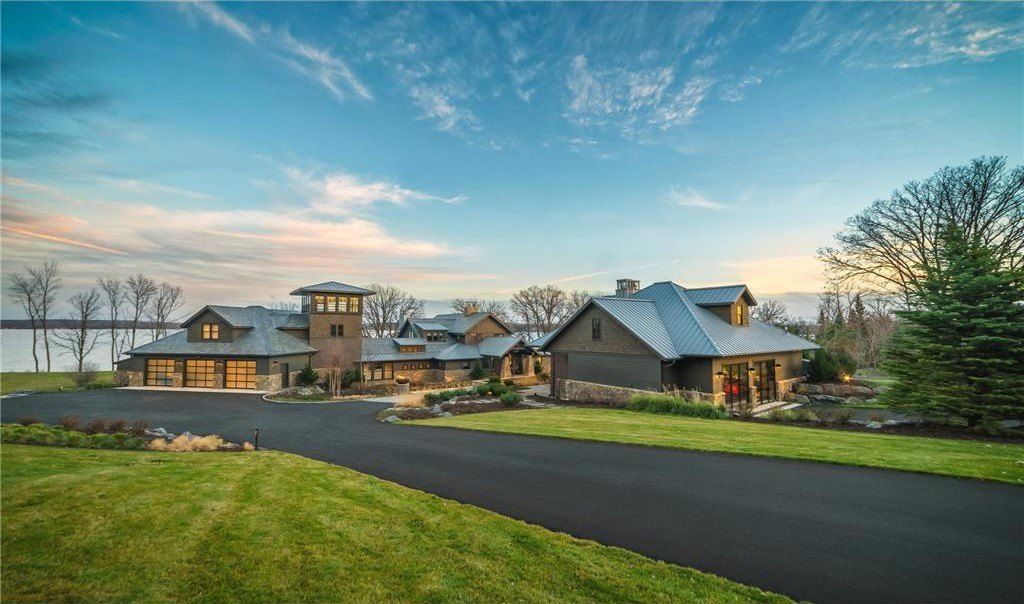 Unparalleled Opulence: Majestic Lakefront Estate in Minnesota Unveiled for $10.995 Million
