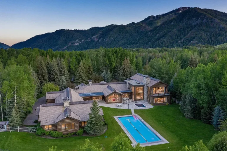 Exquisite Mountain Retreat with Spectacular Views and Resort-Like Amenities in Ketchum, Idaho for $19,995,000