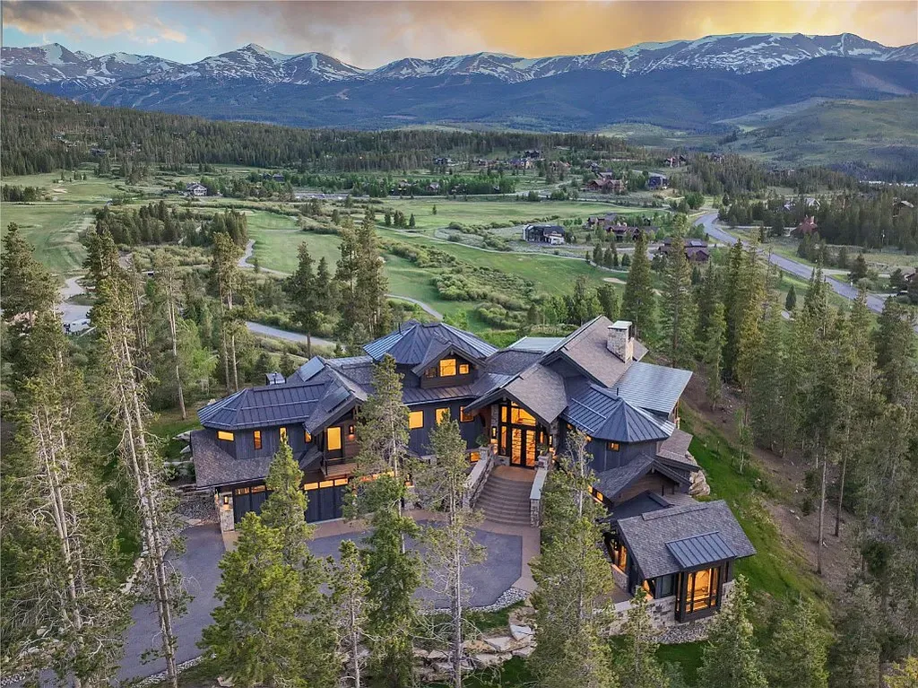 491 Long Ridge Drive Home in Breckenridge, Colorado. Discover a breathtaking mountain residence designed by renowned architect Suzanne Allen-Sabo in the Highlands at Breckenridge. This exclusive property offers unparalleled views of the Tenmile Range and Breckenridge Ski Area from its private, end-of-the-road location.