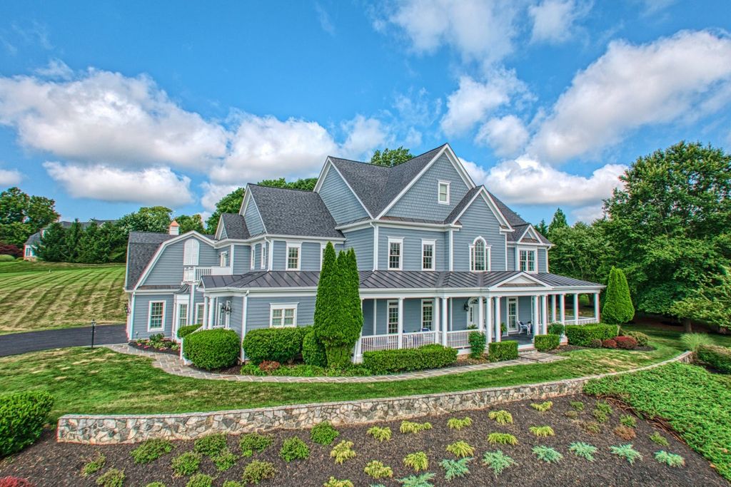 Charming Farmhouse-Style Home in Beacon Hill, Leesburg, Virginia Lists for $2 Million