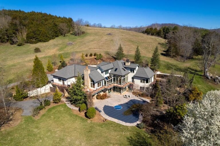 Discover Tranquility and Luxury at Lingonberry Farm: An Exceptional Estate in Rockbridge Baths, Virginia, Listed at $3.4M