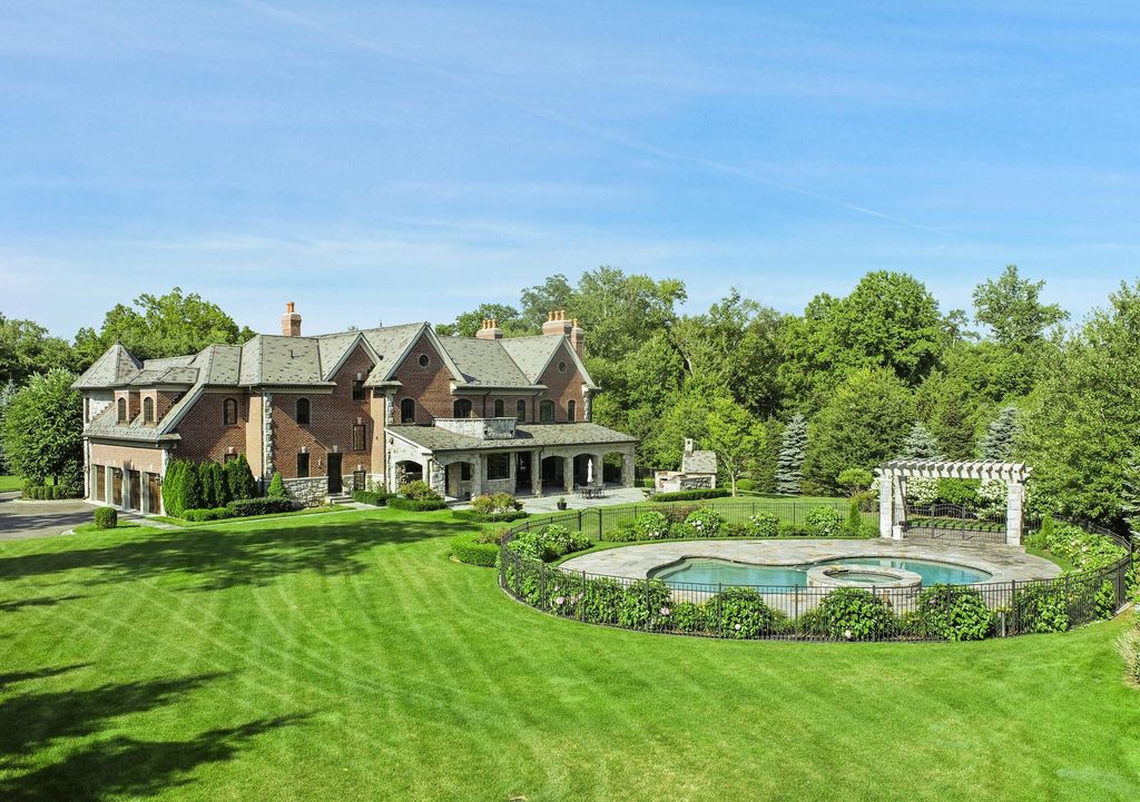 Enchanting Stone and Brick Manor in Greenwich, Connecticut: A Timeless  Masterpiece of Old-World Charm Offered for Sale at $7.995 Million