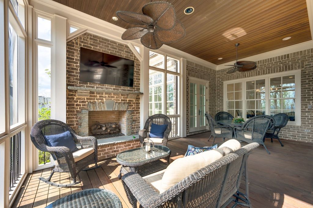 Lavish Living at its Finest: Spaciousness, Comfort, and Luxurious  Amenities in Franklin, Tennessee Now on Sale for $3.649 Million