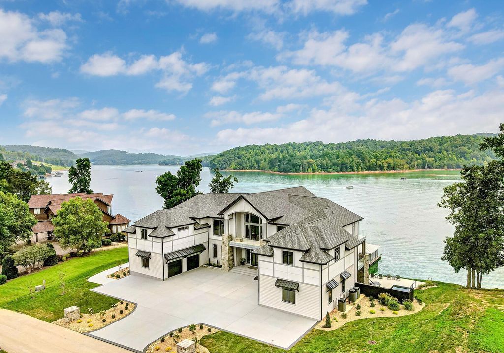 Luxurious Lakefront Living at The Peninsula, La Follette, Tennessee: Breathtaking Home Listed for $11.997 Million