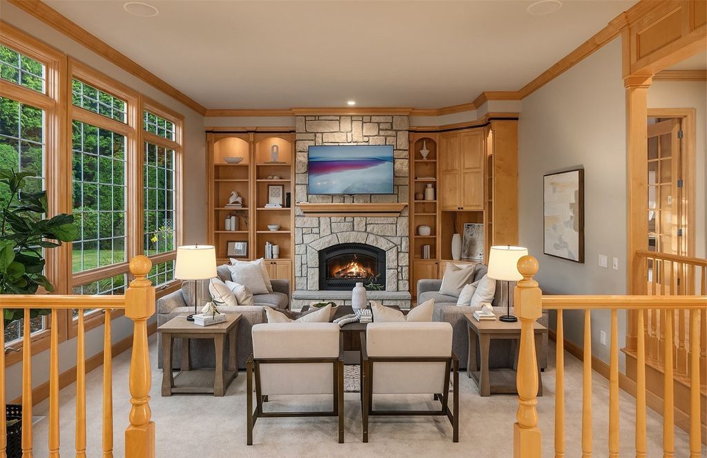 Luxurious Retreat in Woodinville, Washington: Exquisite Craftsmanship,  Elegant Finishes, and Extensive Millwork - Asking $3.298 Million