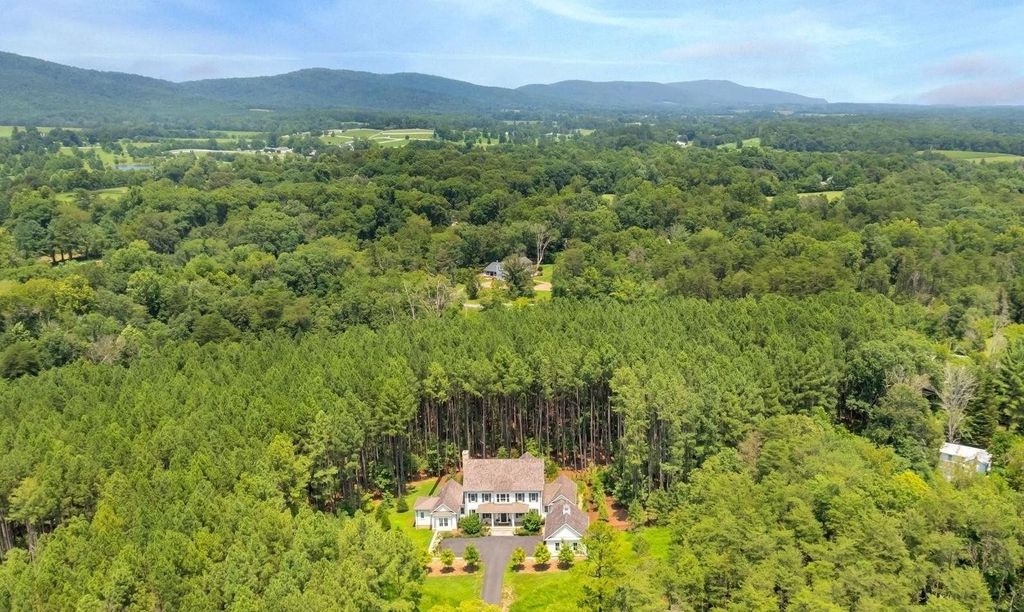 Opulent and Comfortable Home in Keswick, Virginia Listing Price: $2,595 Million